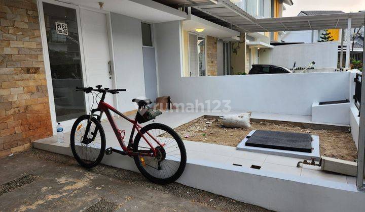 Rumah 2 Lantai Shm Murah Bagus Di Perumahan Serpong Park Legok 2