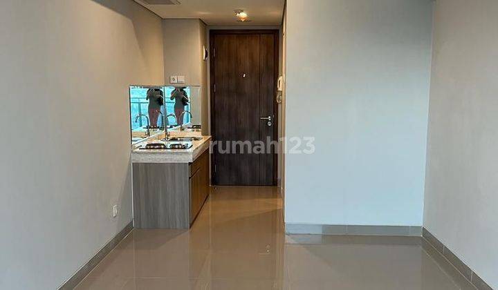 Apartement Belleveu Palace Semi Furnished Di MT. Haryono  2