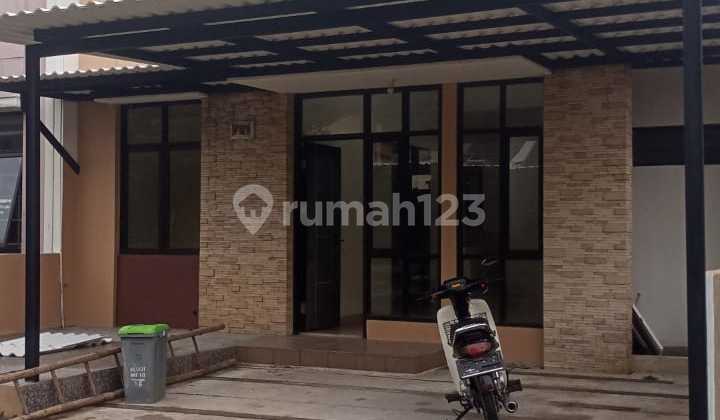 Disewakan Rumah Sudah Kanopi Dan Renovasi Di Citra Raya 1
