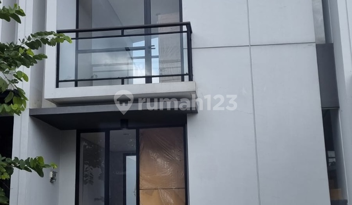 For Rent New Ready-to-Occupy House in Cendana Arbory Karawaci