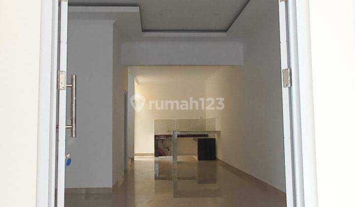 Dijual rumah cantik 2lantai di citra raya 2