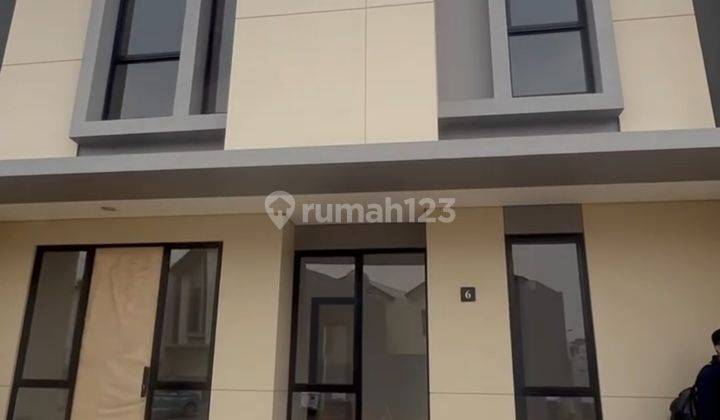 Disewakan Rumah Baru Suvarna Sutera Pasar Kemis 1