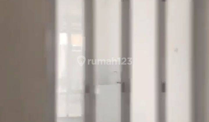 Disewakan Rumah Bagus 2lantai Siap Huni Di Citra Raya 2