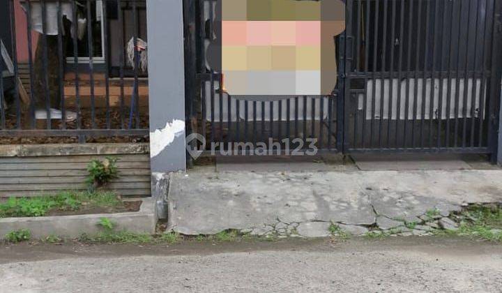 Disewa rumah di Bulevard hijau, kota harapan indah 1