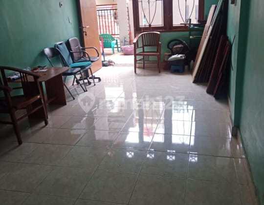 Dijual Rumah 2 Lantai di Bulevard Hijau Harapan Indah Bekasi 2