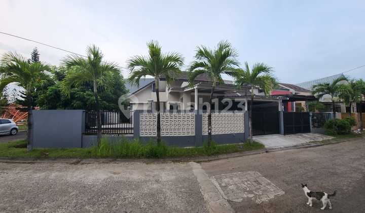 For Sale: 1.5-Story House in Ifolia Cluster, Harapan Indah, Bekasi For Sale: 1.5-Story House in Ifolia Cluster, Harapan Indah, Bekasi