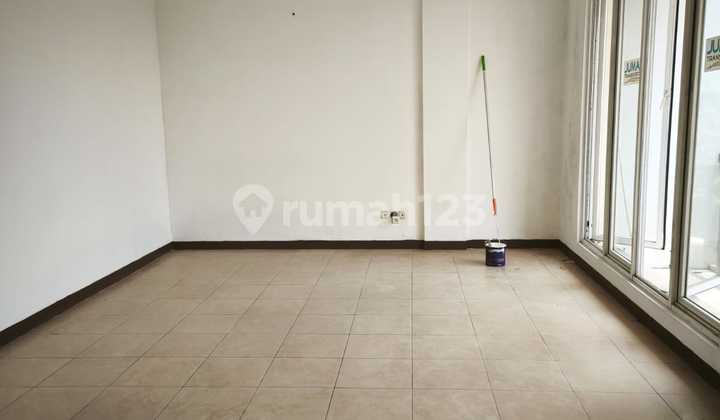 For Rent 3-Story Shop House in Diharapan Indah 2