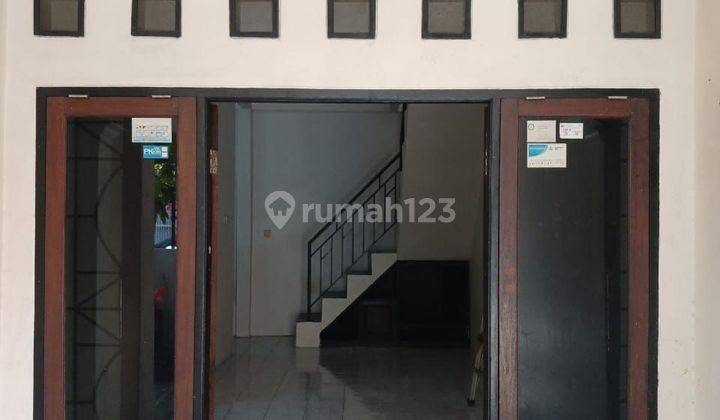 Disewakan Rumah 2 Lantai,diduta Bumi Kota Harapan Indah Bekasi 2