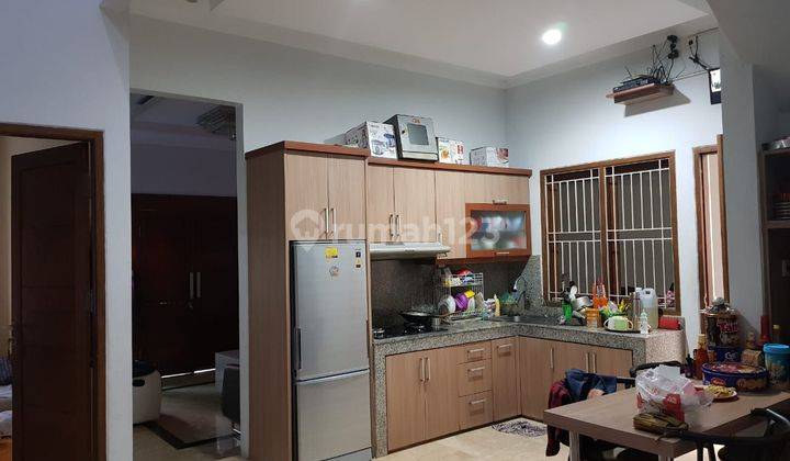 Rumah 2 lantai,minimalis modern,siap huni,dalam town house di pondok timur,Mustikasari,Mustikajaya,Bekasi timur  2