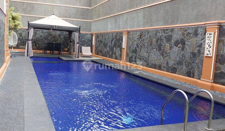 Rumah 2 Lantai Semi Furnished Ada Kolam Renang, di Veteran,tanah Kusir,jakarta Selatan 1