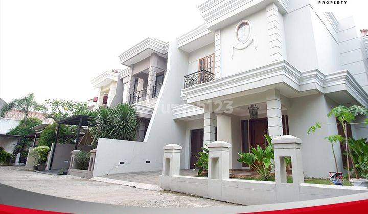 Rumah 2 Lantai Dalam Cluster Model American Classic,lokasi di Jalan Pertanian Raya,lebak Bulus,jakarta Selatan 1