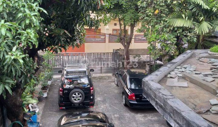 Rumah 2 Lantai,posisi Hook,siap Huni,harga Murah,lokasi Strategis di Perumahan Elit Pulomas,jakarta Timur  1