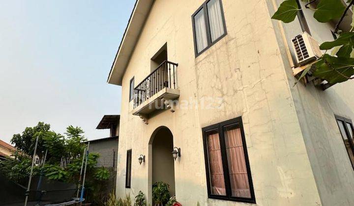 Dijual Rumah Mewah Tuscany Barn Home di Jagakarsa Ragunan  1