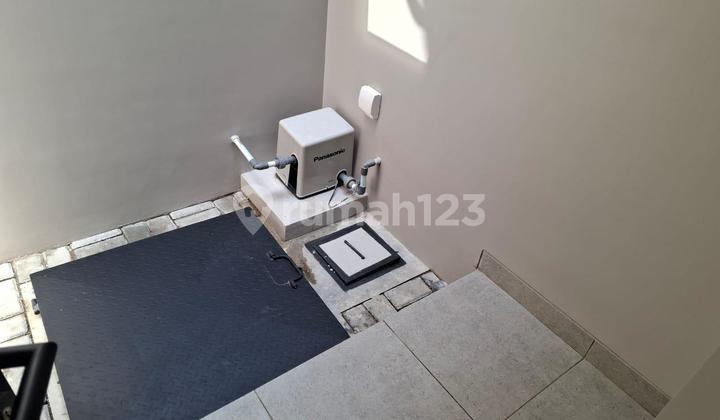 Disewakan Rumah Siap Huni di Summarecon Crown Gading 2