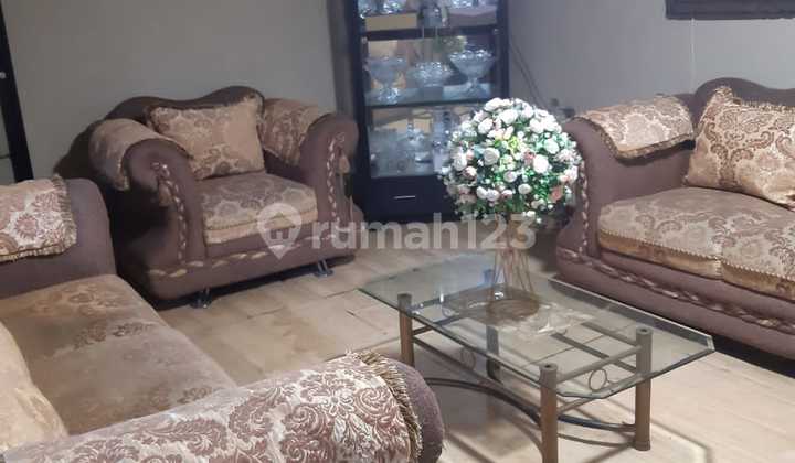 For Sale Strategic House in Rawamangun East Jakarta 2