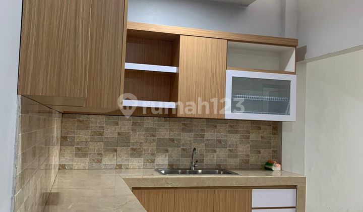 Rent a 2.5-Story Commercial Shop in Kota Harapan Indah, Bekasi 2