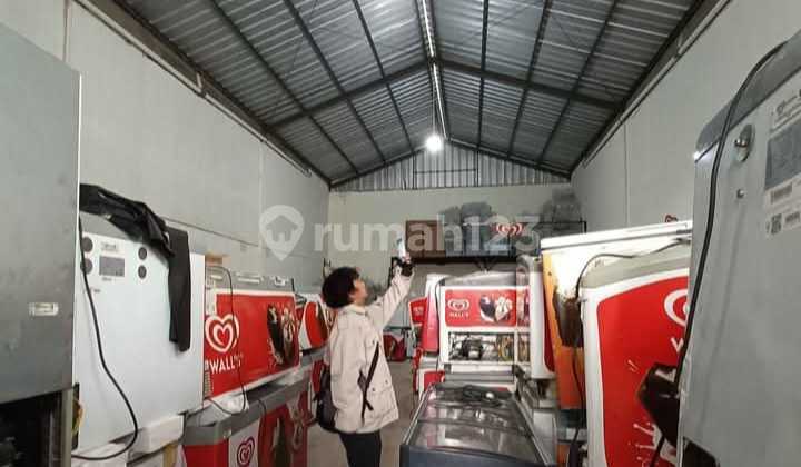 Disewakan / Dikontrakkan Gudang di Padurenan Mustikajaya Disewakan / Dikontrakkan Gudang di Padurenan Mustikajaya