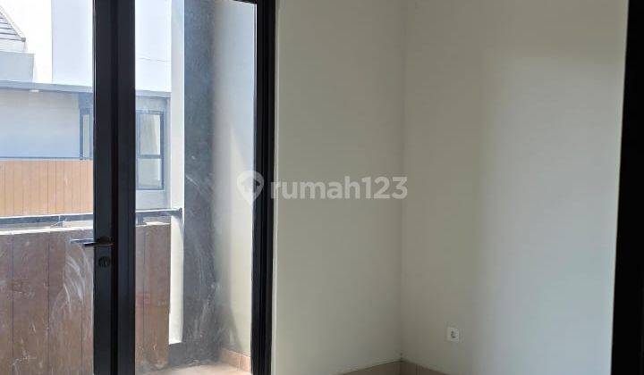 Disewakan Rumah Siap Huni Di Summarecon Crown Gading Bekasi 2