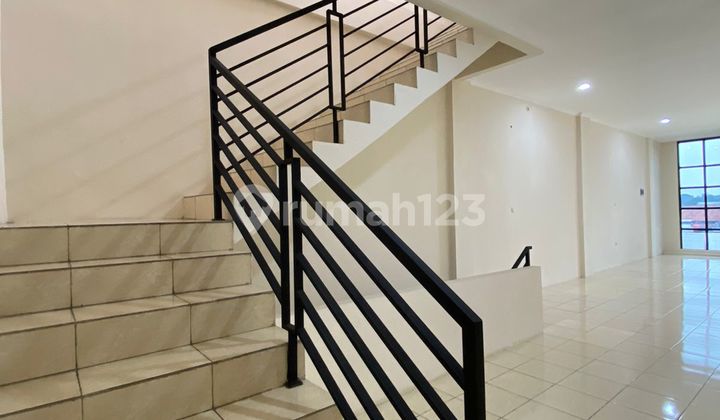 For Sale 3 ½ Storey Shophouse on Jalan Raya Jatiasih, Bekasi 2