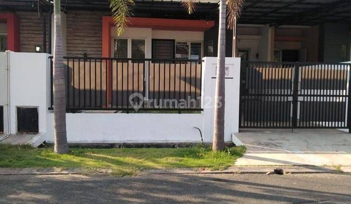 Disewakan Rumah Rapih Siap Huni Di Harapan Indah Bekasi  1