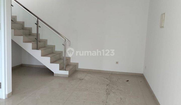 Dijual Rumah Hoek Di Pulomas Barat Jakarta Timur  2