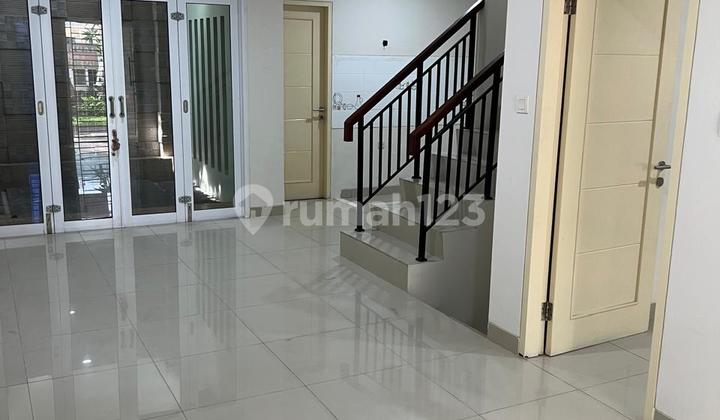 For Sale Ready to Occupy House in Monaco Village Cluster, Gading Serpong