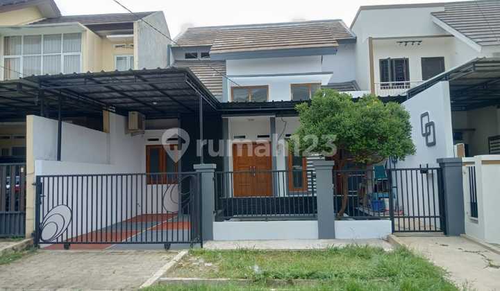 Ready-to-Occupy House in Permata Depok Regency Ready-to-Occupy House in Permata Depok Regency
