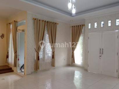 Dijual Rumah Cantik Di Griya Bintara Bekasi Barat  2