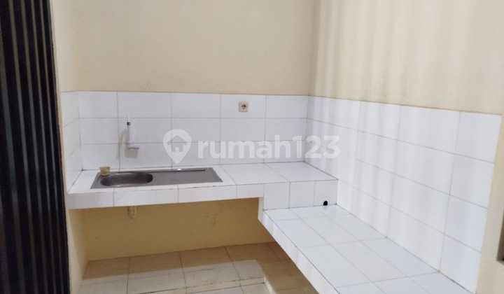 Disewakan Rumah 2 Lantai Di Cluster Taman Sari Harapan Indah