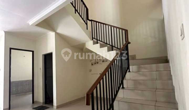 Disewa Rumah Bagus di Harapan Indah Bekasi Cluster Arana 2