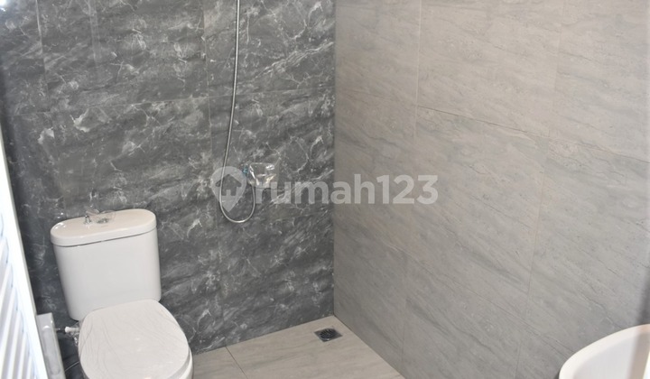 For Rent 2-Story Shop House in Harapan Indah Bekasi