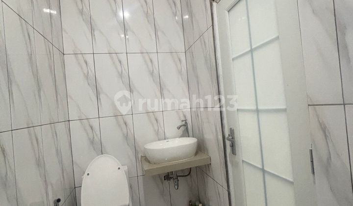 For Sale Fast 1 1/4 Story House in Taman Harapan Baru Housing Complex 2