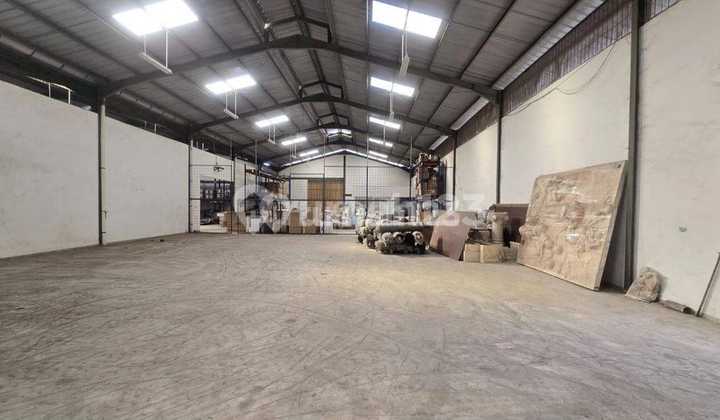 For Rent Ex-Factory/Warehouse in Cikokol, Tangerang City