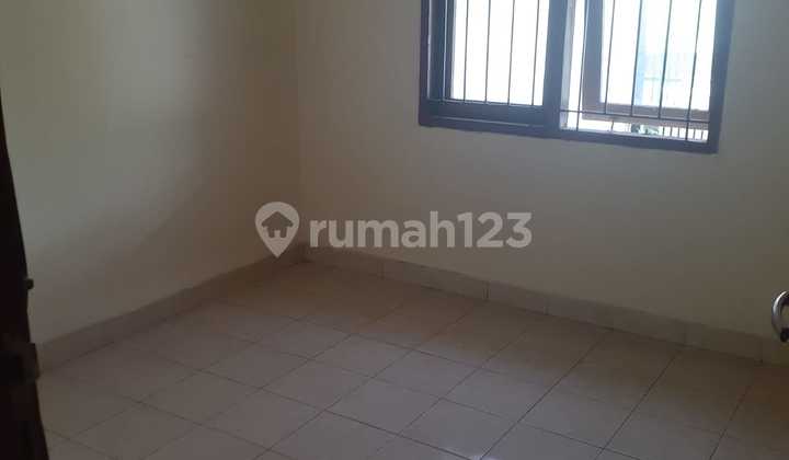 Dijual Rumah di Cluster Ifolia Harapan Indah Bekasi 2