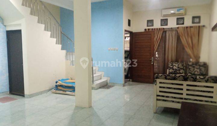 Dijual Rumah 2 Lantai Di Jatinegara Jakarta Timur  1