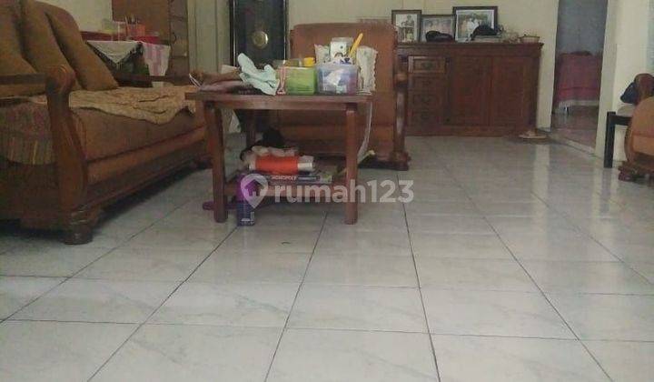 Rumah Asri 2 Lantai Siap Huni Di Utan Kayu Jakarta Timur 2