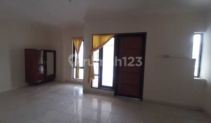 Disewakan Rumah Full Renovasi Cluster Harmoni Harapan Indah 2