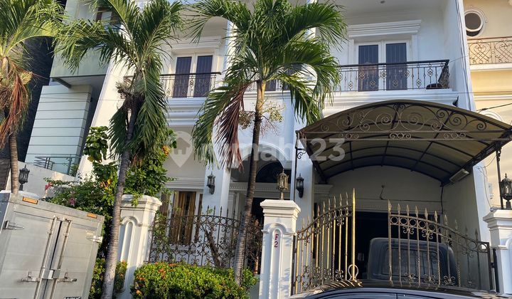 Dijual Rumah 2 Lantai di Villa Permata Gading Kelapa Gading