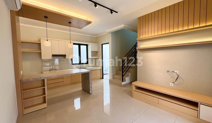 Disewakan Rumah Furnished Di Summarecon Crown Gading Bekasi 2