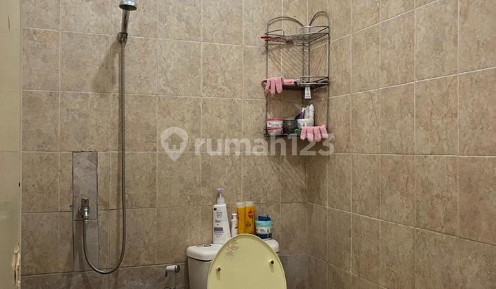 For Rent: Central Business Shop in Green Boulevard, Harapan Indah 2