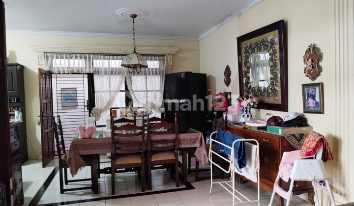 Dijual Rumah Lama Masih Terawat dan Murah di Cempaka Putih 2