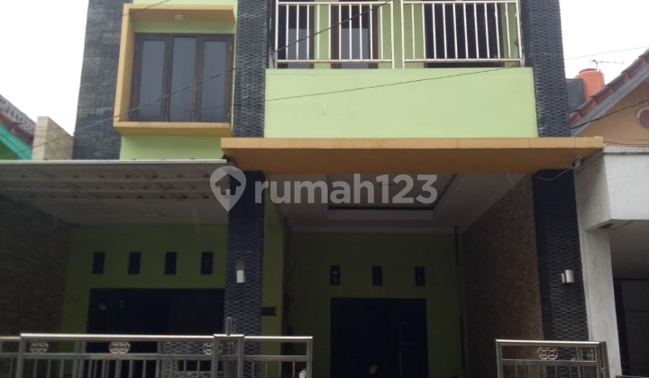Dijual Cepat Rumah 2 Lantai Di Taman Harapan Baru 1