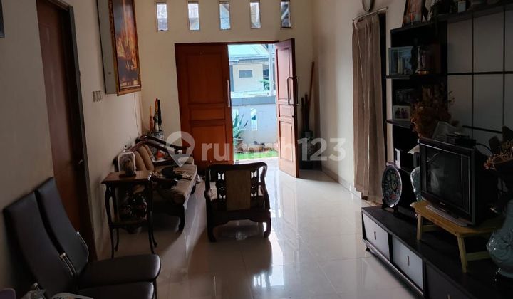 Rumah Nyaman Siap Huni Dekat Mall dan Sekolah dan Kampus 2