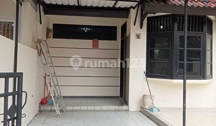Rumah Nyaman Siap Huni Deket Sekolah dan Pusat Perbelanjaan dan Pasar Modern 2