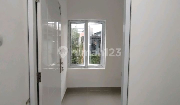 Di Jual Rumah 2 Lantai Dekat Pasar Sumur Batu Jakarta Pusat Strategis 2