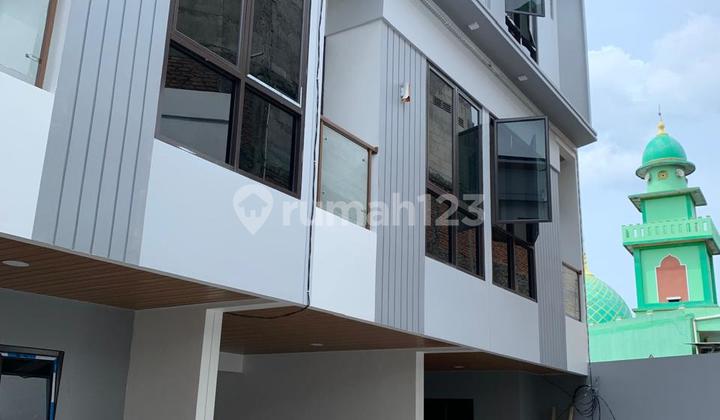 Di Jual Rumah 2 Lantai Dekat Stasiun Manggarai Jakarta Selatan 1