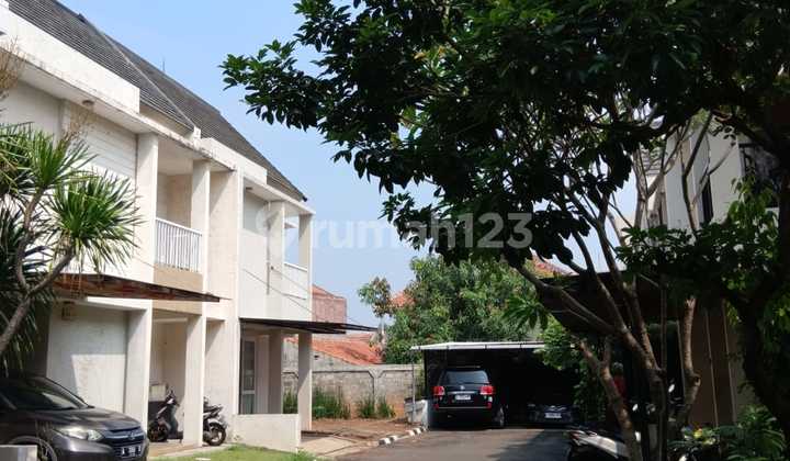 Rumah Cluster 2 Lantai Hook SHM 4 Kamar Dekat Al Azhar Bintaro
