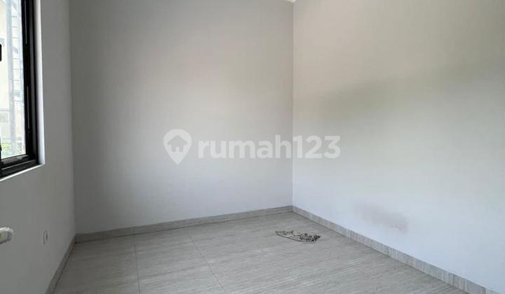 Dijual Cepat Rumah 2 Lt Luas 130m 3 Kamar Kembangan Jakbar 2