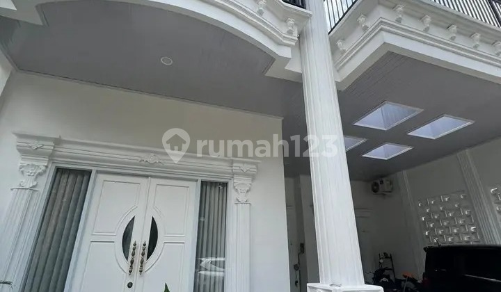 SHM House 3 Floors 8 Rooms Area 690M Sentul City Bogor 2