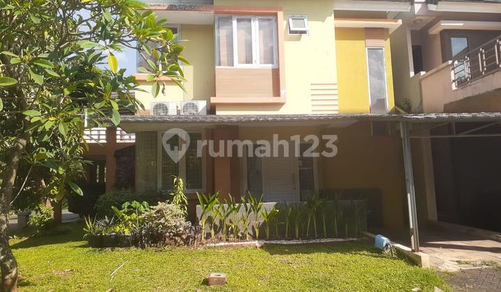 2-Storey House SHM 3+1 Bedrooms 200M² Spacious Bsd Nusaloka Near Toll Road